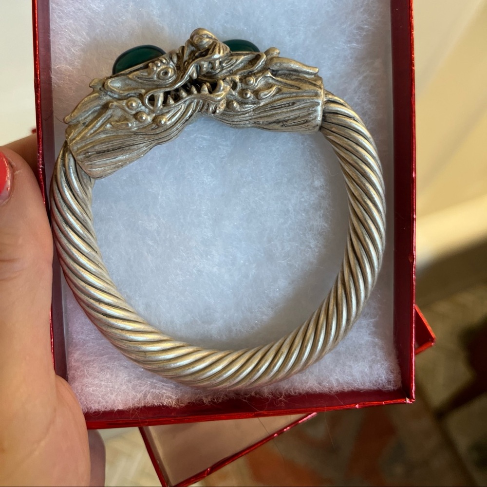 Vintage Double Dragon Heads Silver Tone Bracelet with Green Accents - Picture 6 of 16